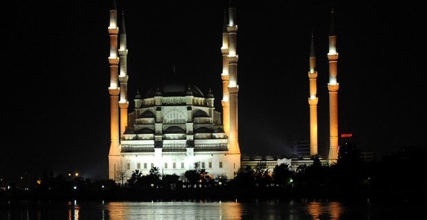 Y�lba��n� Kutlayanlar Bu Gece Ne Yapacaks�n�z?